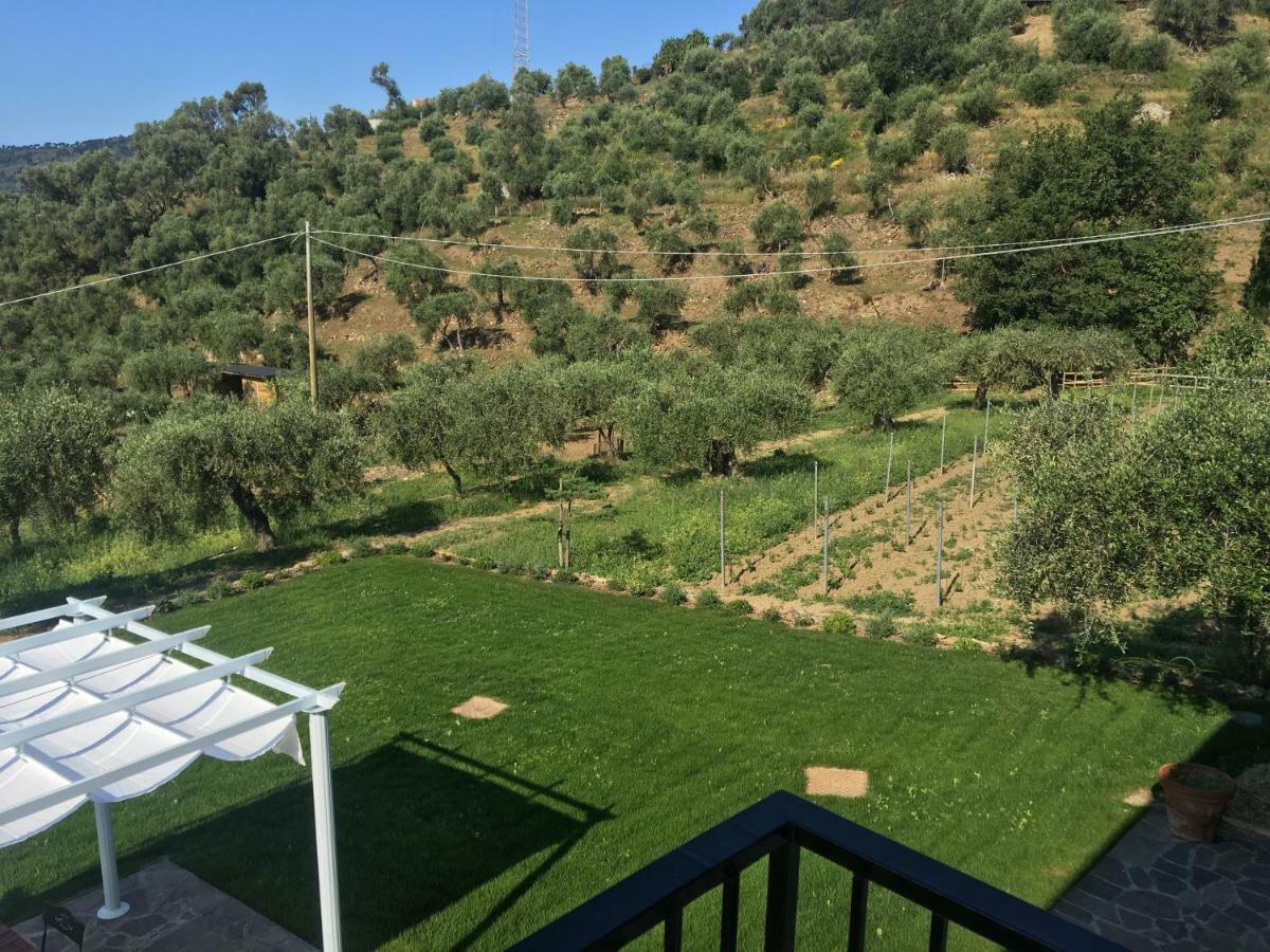Agriturismo Oltrealmare Civezza Exterior foto